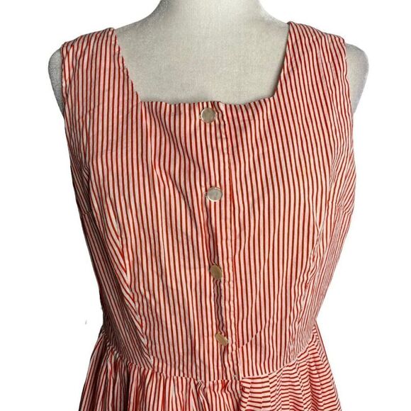 Vintage 50s Sleeveless Midi Swing Dress M Red Striped Buttons Pleated Lace Doily - Picture 2 of 7